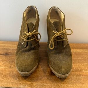 Enzo Angiolini Army Green Suede Ankle Boots